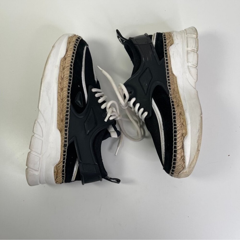 Kenzo Black and White Sneakers - Picture 6 of 14